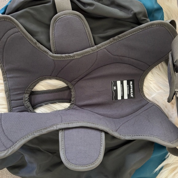Blue Ruffwear Dog Backpack - Size M - Picture 4 of 5